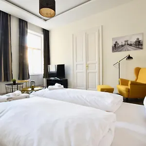 Standard By Hi5 - Dessewffy 39 Apartament Budapeszt